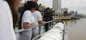 El fin de semana continuar&aacute; la Casa Abierta por el aniversario 39 del Comando de Guardacostas (Coguar), en el Malec&oacute;n 2000.