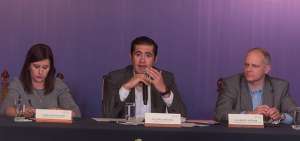 Isabel Maldonado, del Plan Toda una Vida; Richard Mart&iacute;nez, ministro de Finanzas; y Alejandor Werner, del FMI.