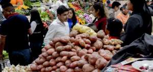 La divisi&oacute;n de alimentos y bebidas fue la que m&aacute;s incidi&oacute; en la inflaci&oacute;n mensual.