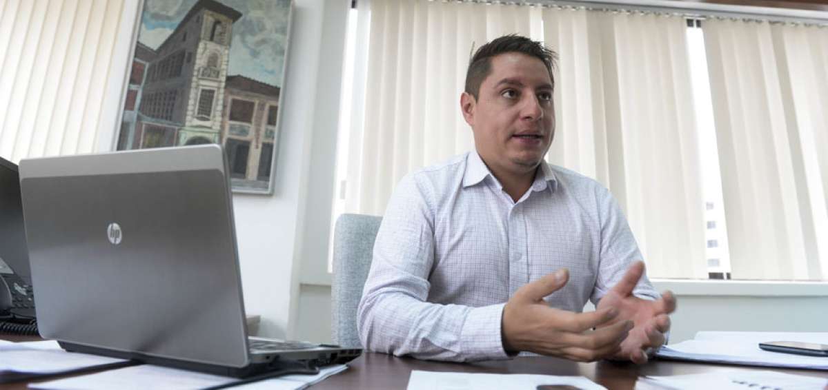 Patricio Feij&oacute;o, director (e) de la Fundaci&oacute;n Museos de la Ciudad y Jefe del premio Mariano Aguilera.