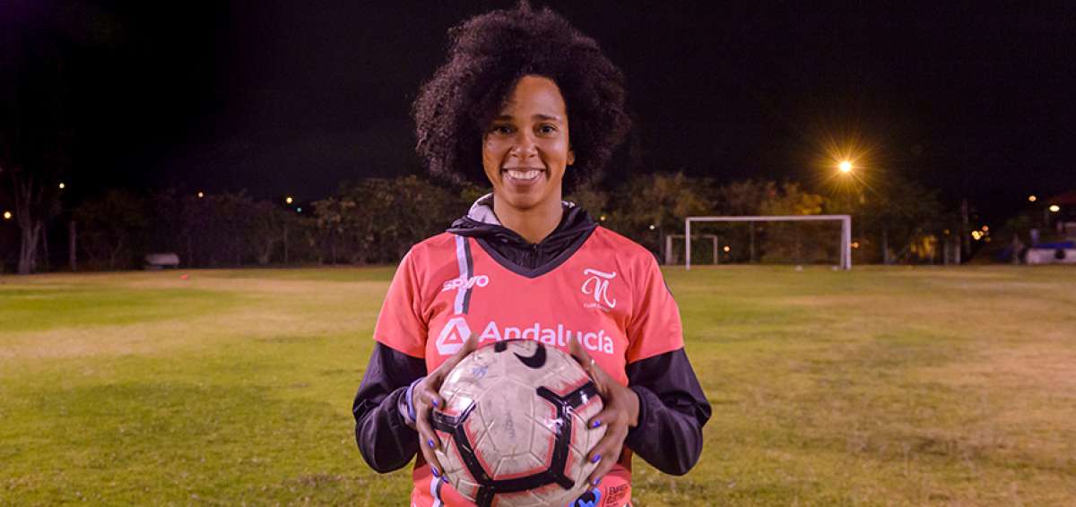 Farissa C&oacute;rdova, la Higuita de &Ntilde;a&ntilde;as