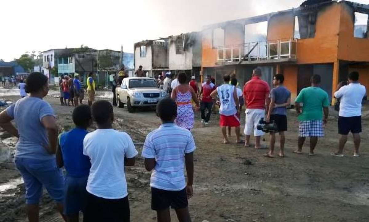 El incendio se registr&oacute; la ma&ntilde;ana del pasado domingo en la parroquia. Foto: cortes&iacute;a Municipio de R&iacute;o Verde