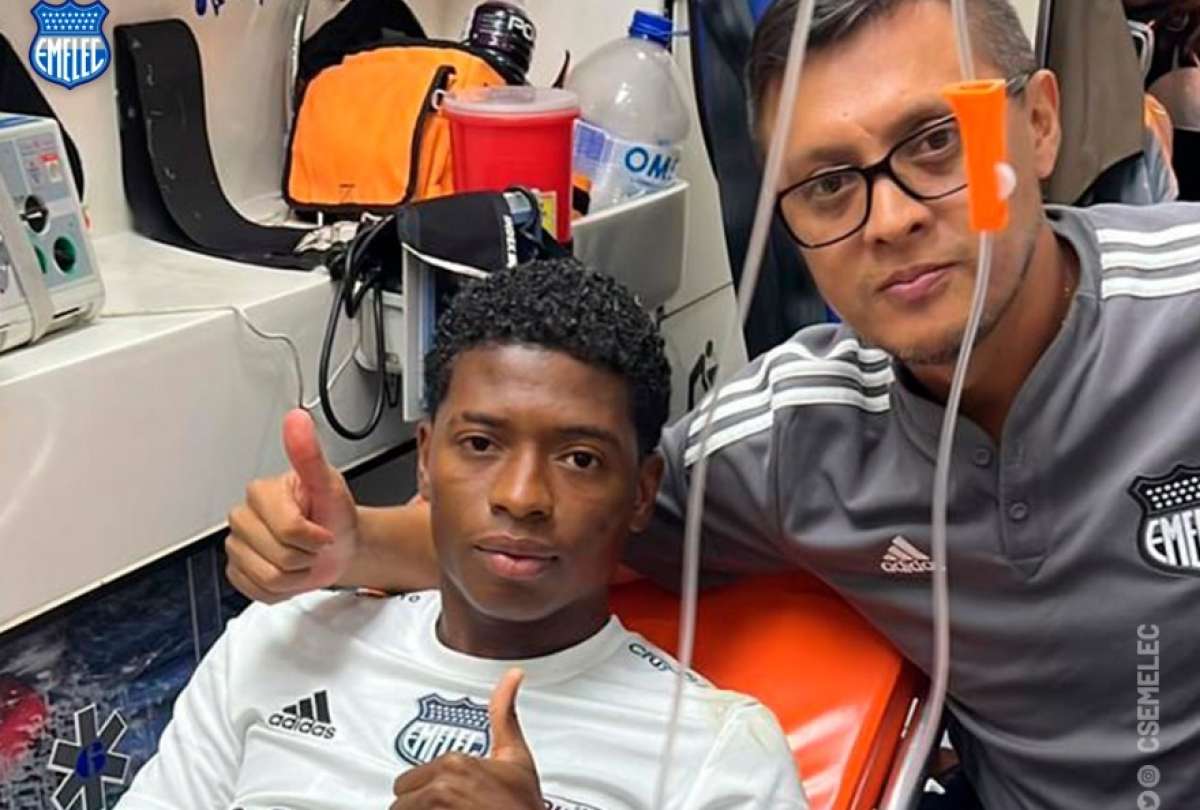El jugador del Emelec será intervenido quirúrgicamente por la fuerte lesión que sufrió en el campo de juego.