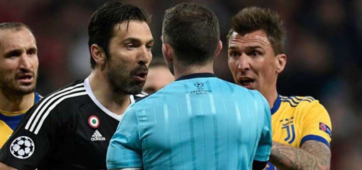 Buffon es suspendido tres partidos por su expulsi&oacute;n ante el Real Madrid