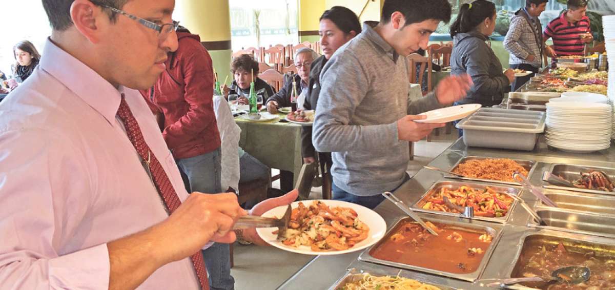 El restaurante Grants, ubicado en el barrio Ficoa, es un buf&eacute; libre que ofrece gran variedad de carnes, mariscos, ensaladas, sopas, y m&aacute;s alimentos, a funcionarios p&uacute;blicos y dem&aacute;s comensales.  