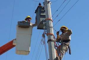 Ministra Manzano suspende mantenimientos de luz programados en el pa&iacute;s