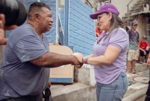 La familia de Sim&oacute;n Ram&iacute;rez recibi&oacute; una casa en Guayaquil, tras perder sus bienes en un incendio. 