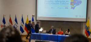  El presidente ecuatoriano, Len&iacute;n Moreno, durante un encuentro denominado "Ecuador, referente en contrataci&oacute;n p&uacute;blica. Tecnolog&iacute;a, innovaci&oacute;n y transparencia".
