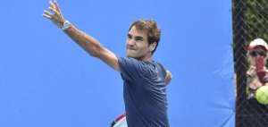 Djokovic encuentra raro que su amigo Ljubicic entrene a Federer