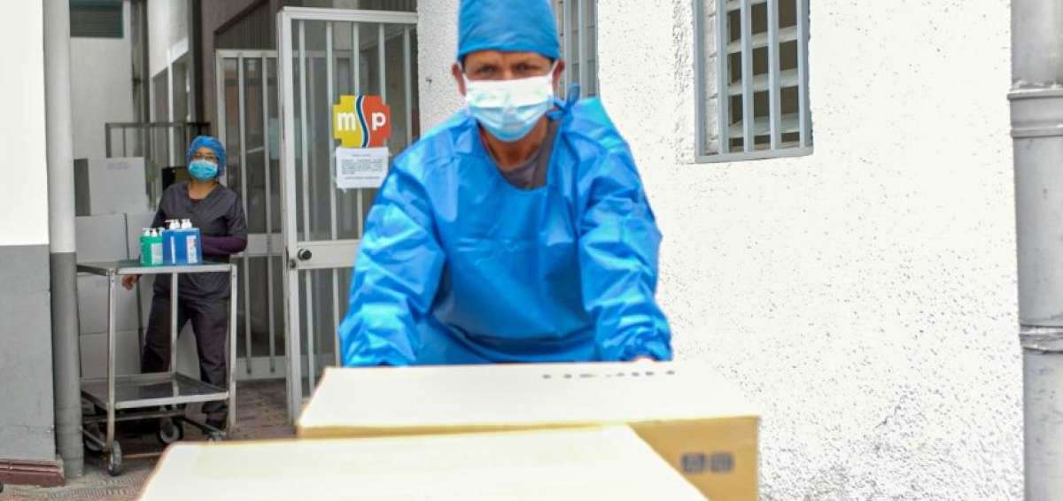 Dotaci&oacute;n de insumos m&eacute;dicos se da con normalidad a nivel nacional