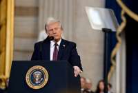 Donald Trump también prohibió dirigir presupuesto de salud para cirugías o tratamientos de reasignación de género.