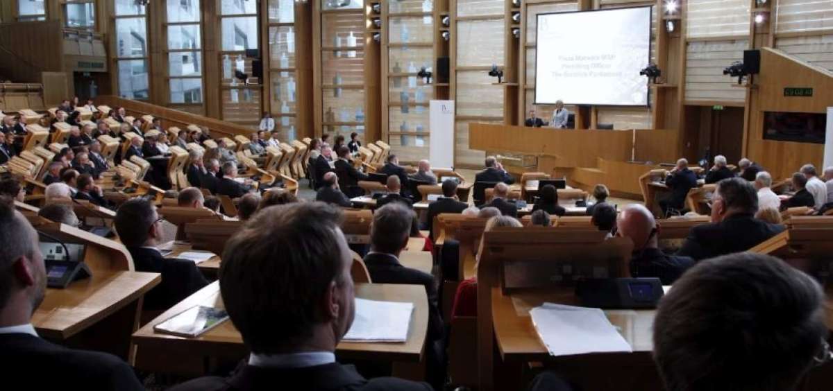 La agenda incluye discutir formas de promover la Iglesia de Escocia a trav&eacute;s del Internet, y crear eventualmente &ldquo;congregaciones religiosas en l&iacute;nea&rdquo;.