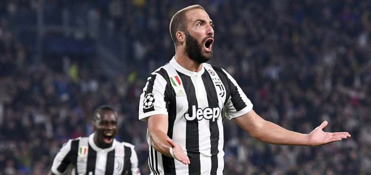 Juventus corrige el rumbo en Champions con 2-0 al Olympiakos