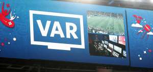 El reciente uso del VAR se torna pol&eacute;mico en la Conmebol