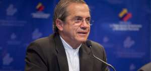 El canciller aclar&oacute; que como Gobierno no tienen ning&uacute;n inter&eacute;s de interferir en la elecci&oacute;n del rector.