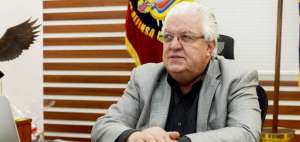 "Las leyes tienen que cumplirlas tanto civiles como militares"