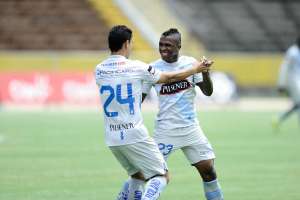 Bola&ntilde;os no jugar&iacute;a ante Barcelona