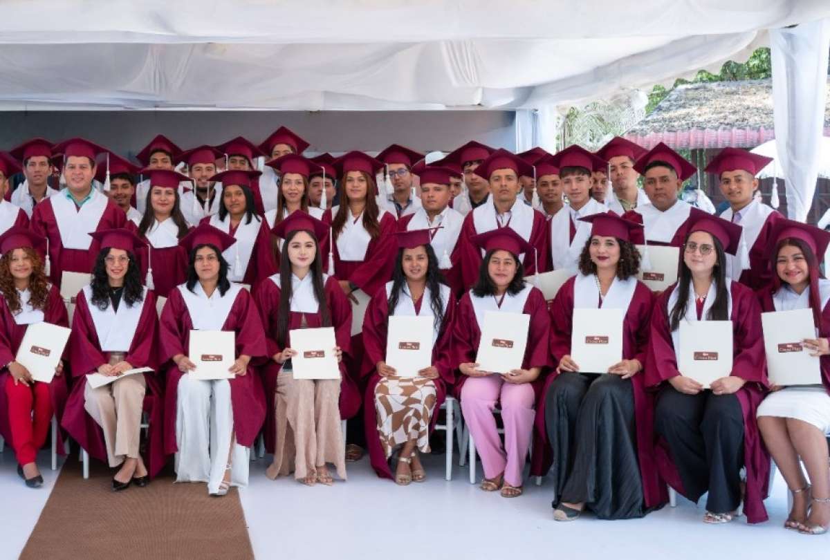 El grupo está conformado por 50 jóvenes de Esmeraldas, Manabí, Los Ríos y Guayas.