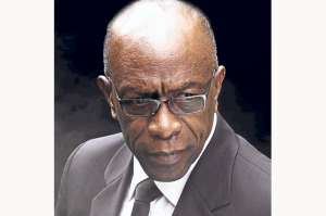 Jack Warner dice que no tendr&iacute;a juicio justo en EEUU