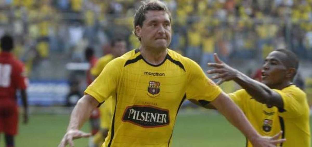 Cevallos anuncia fin de la deuda con Z&aacute;rate