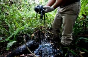 Chevron seguir&aacute; pagando sueldo y protegiendo a testigo estrella