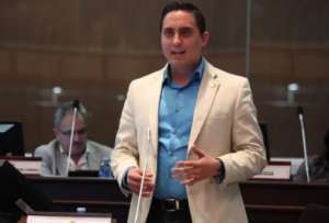 El movimiento Amigo, fundado por el exasamble&iacute;sta Daniel Mendoza, ser&aacute; la organizaci&oacute;n pol&iacute;tica bajo la cual la Revoluci&oacute;n Ciudadana presentar&aacute; sus candidaturas.
