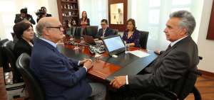 Carlos Chamorro, periodista nicarag&uuml;ense, se reuni&oacute; con el Presidente Len&iacute;n Moreno en Carondelet, la ma&ntilde;ana del martes 6 de agosto.