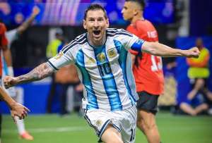 Argentina y Egipto ya juegan por un pase a cuartos de final del Mundial 2026.