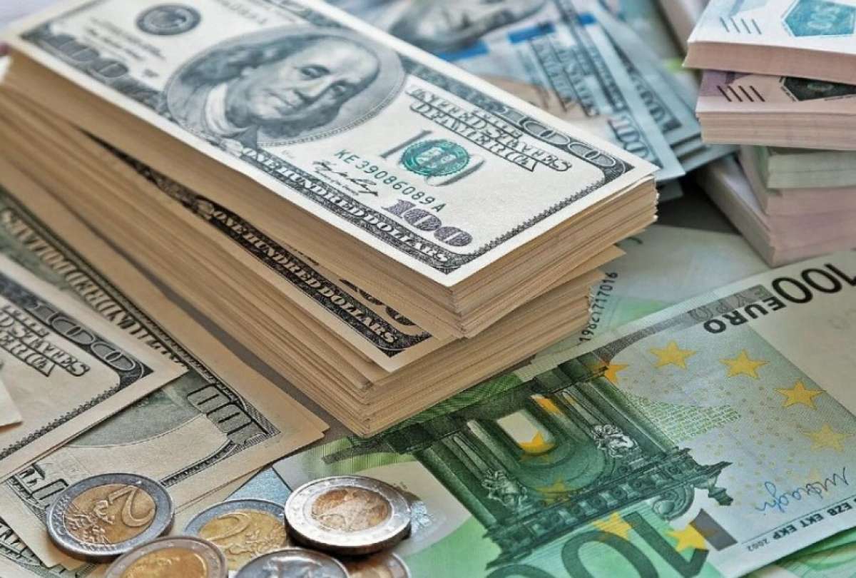 ¿Cómo influye en Ecuador la devaluación del euro respecto al dólar?