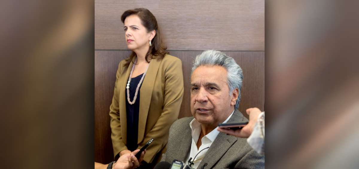 El presidente de la Rep&uacute;blica, Len&iacute;n Moreno, firm&oacute; el decreto N&deg; 740.