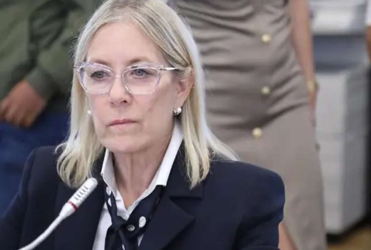 Anabella Azín denunció un número falso que intenta suplantar su identidad. 