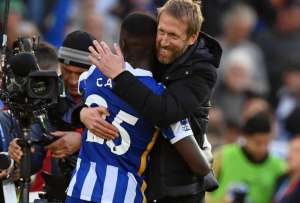 Moisés Caicedo debutó con el DT Graham Potter en la Premier League de Inglaterra.