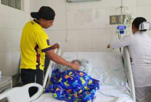 Hospital de Cuenca reporta mejor&iacute;a en mellizos trasladados desde Taisha