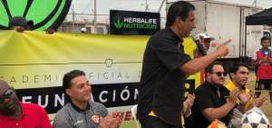 Cevallos pedir&aacute; a la FEF que mantenga el control del Campeonato Ecuatoriano