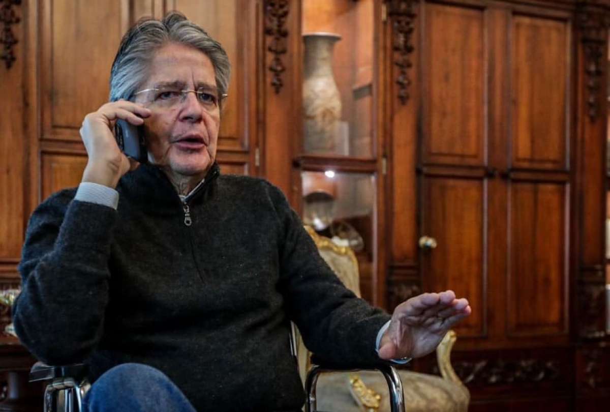 El presidente Guillermo Lasso dio positivo para covid-19