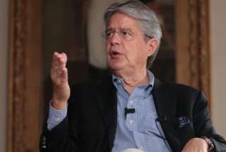 Presidente Guillermo Lasso dio positivo por covid-19, pero trabaja con normalidad