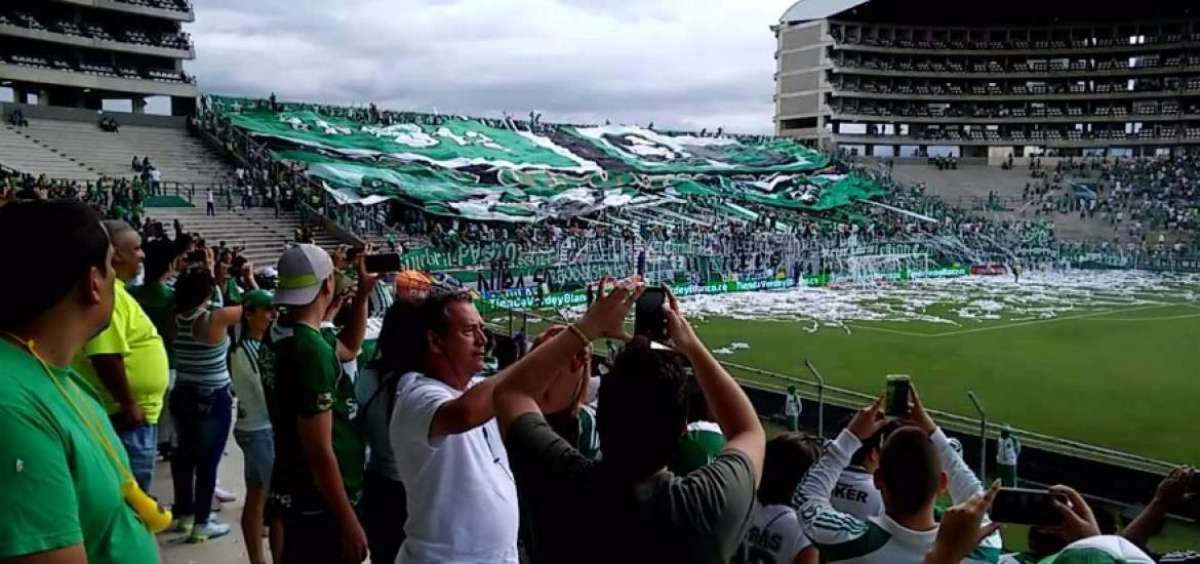 El estadio Deportivo Cali -tambi&eacute;n conocido como el Monumental de Palmaseca- fue reinagurado en 2010 y tiene una capacidad para 52.000 espectadores.