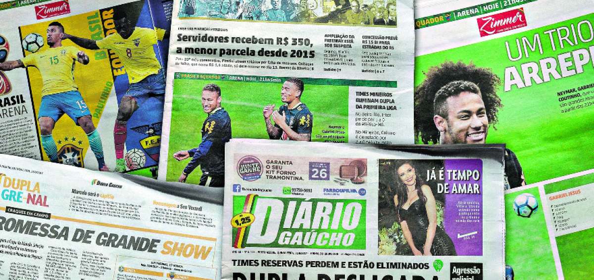 Esta fotocomposici&oacute;n muestra las portadas y art&iacute;culos que algunos diarios publicaron ayer a prop&oacute;sito del partido de eliminatorias.  