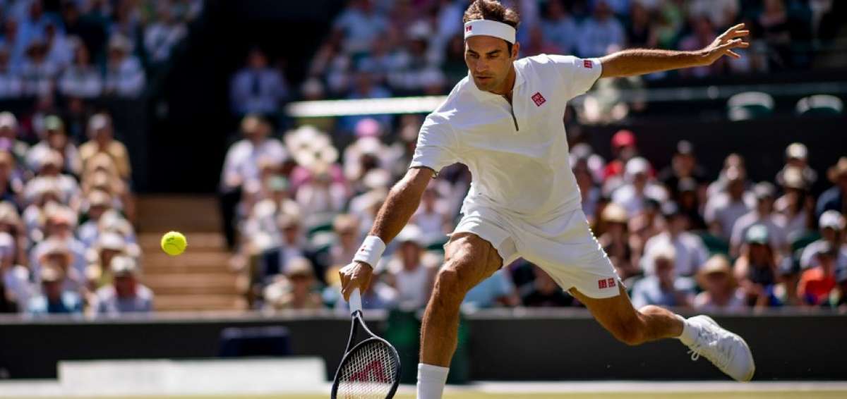 Federer avanza a la tercera ronda de Wimbledon aplastando a Clarke