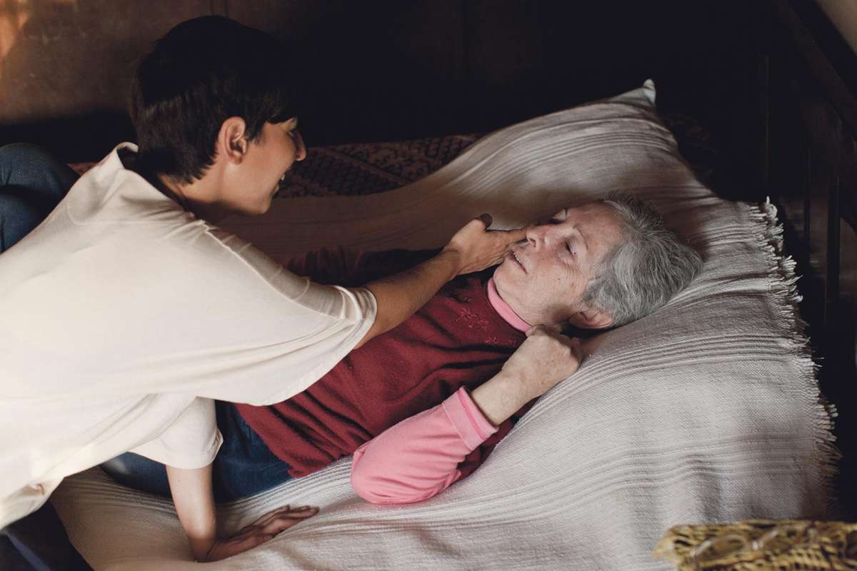 "Tiempo nublado" enfoca la historia personal de Arami Ull&oacute;n con su madre