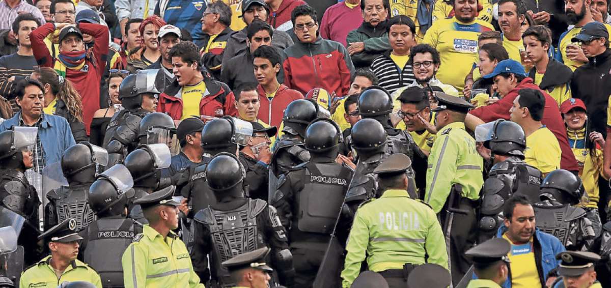 El d&iacute;a de los incidentes se observ&oacute; a simpatizantes del excandidato presidencial con carteles proselitistas.