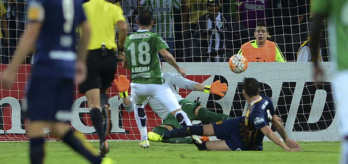 Atl&eacute;tico Nacional semifinalista de la Libertadores con dram&aacute;tica victoria ante Rosario Central