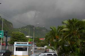 Ligera llovizna cay&oacute; este martes por la noche en Guayaquil