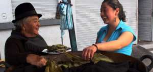 Los tamales pelile&ntilde;os son parte importante de la gastronom&iacute;a popular. Los locales se encuentran situados a los costados de la avenida Confraternidad.