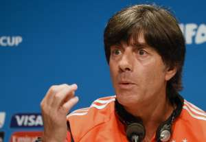 Joachim L&ouml;w fue cr&iacute;tico con los medio que juzgaron el funcionamiento de la selecci&oacute;n alemana. Foto: AFP