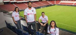 Liga de Quito participa en campa&ntilde;a de prevenci&oacute;n del c&aacute;ncer