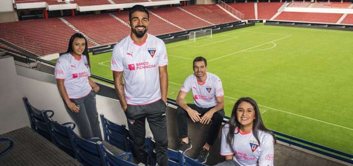Liga de Quito participa en campa&ntilde;a de prevenci&oacute;n del c&aacute;ncer