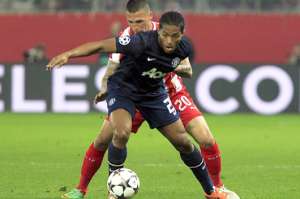 Antonio Valencia jug&oacute; 60 minutos en la derrota 2-0 ante el Olympiakos. Foto: EFE