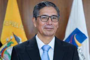 Ra&uacute;l Llasag deja la Corte Constitucional y su salida deber&aacute; ser tratada por el Pleno