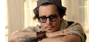 Johnny Depp est&aacute; sobrepagado en Hollywood